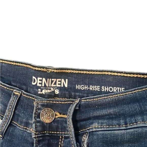Denizen By Levi’s Shorts - Picture 3 of 4